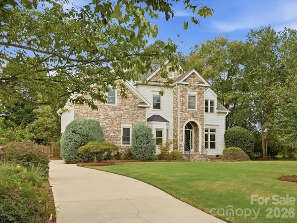 123 Topsail PL, Mooresville, NC 28117