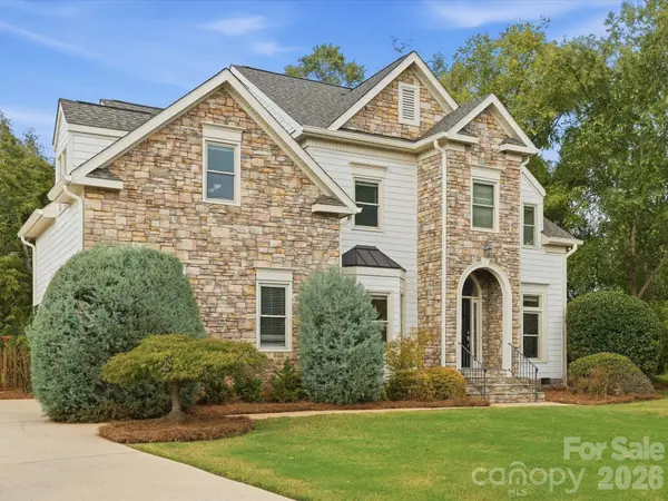123 Topsail PL, Mooresville, NC 28117