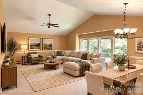 60 Monte Vista DR, Waynesville, NC 28786