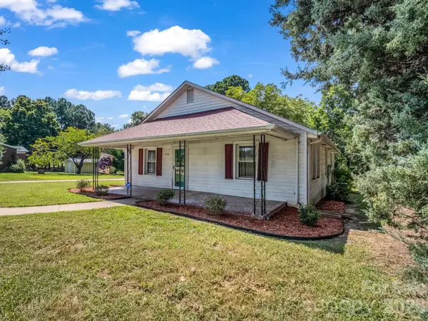 1315 Lithia Springs RD, Shelby, NC 28150