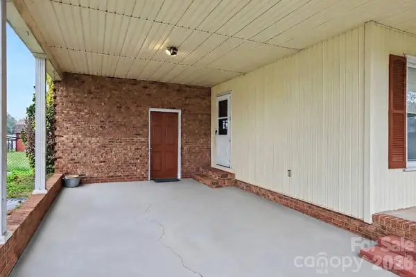 2040 London RD, Mooresville, NC 28115