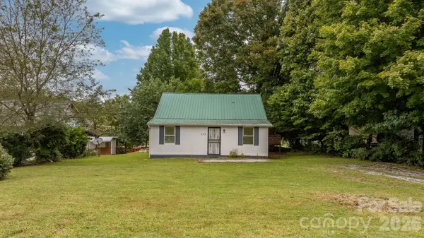 153 Autumn LN, Spindale, NC 28160