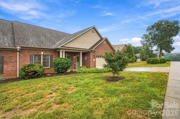 808 3rd ST NE, Conover, NC 28613