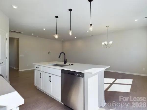 9017 Widden WAY, Charlotte, NC 28269