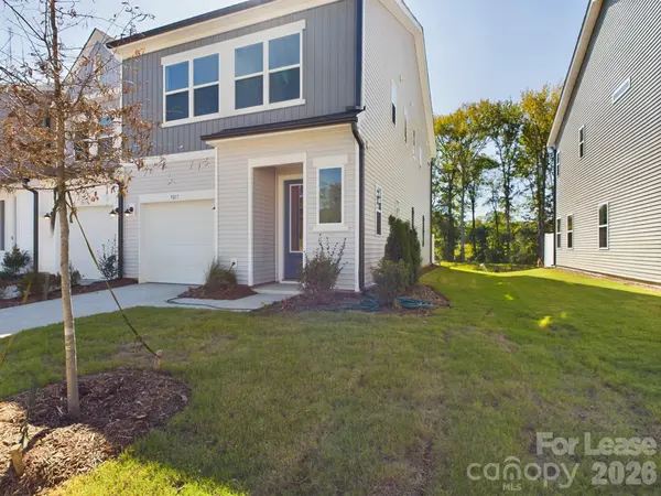 9017 Widden WAY, Charlotte, NC 28269