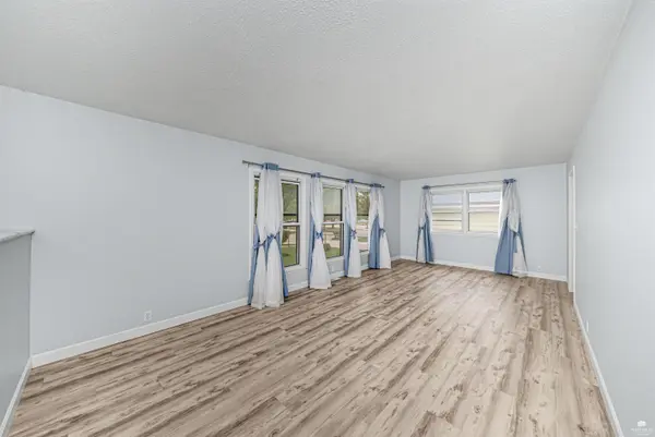 1424 Cypress CT, Junction City, KS 66441