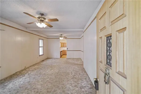 1321 W 6th ST, Coffeyville, KS 67337