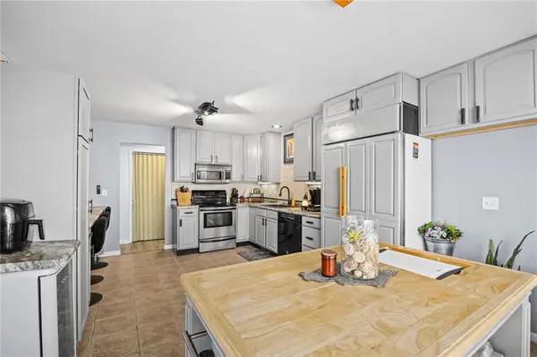 3503 Easy ST, St Joseph, MO 64503