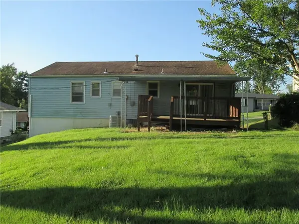 7624 E 75th ST #E, Kansas City, MO 64138