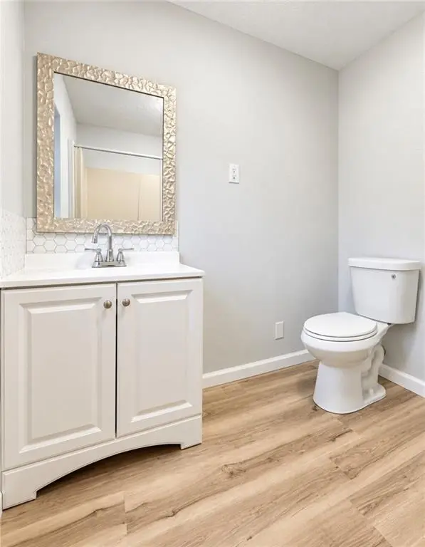 816 Fuller AVE, Independence, MO 64050