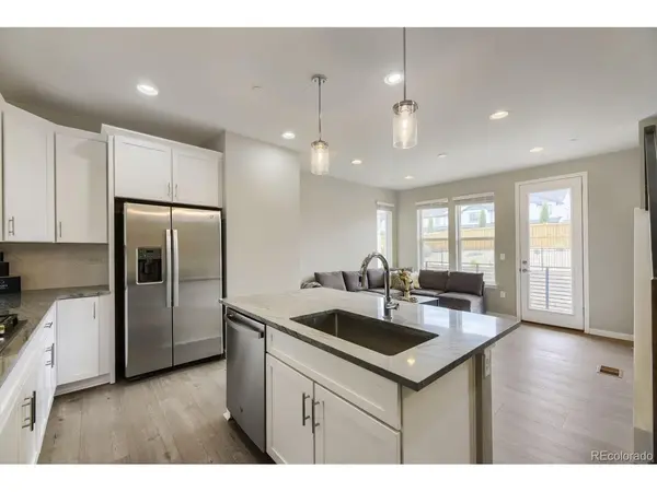 5051 S Queen, Littleton, CO 80127