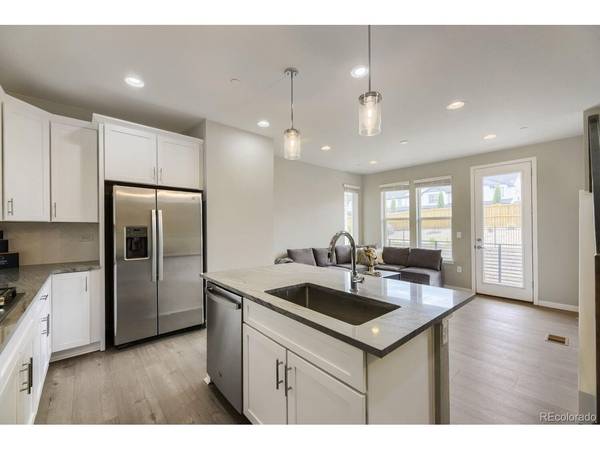 5051 S Queen, Littleton, CO 80127