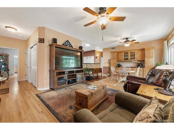 927 S Evanston, Aurora, CO 80012
