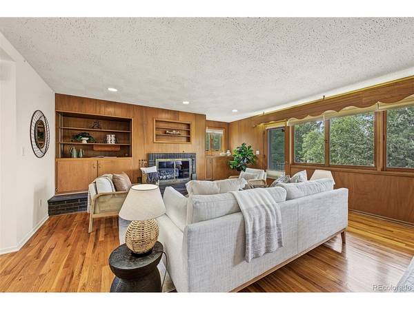 2555 Queen, Denver, CO 80215