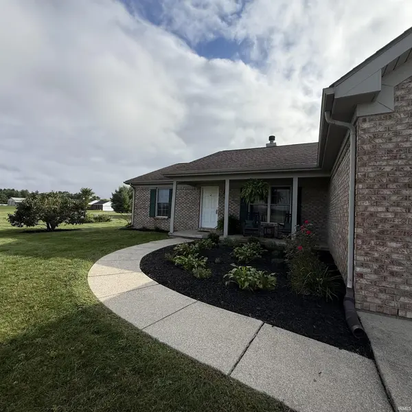 11700 S Honeycreek RD, Daleville, IN 47334