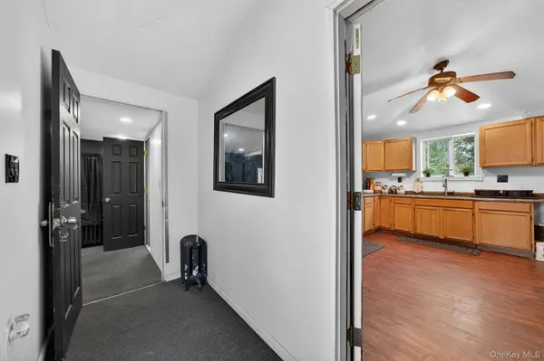 50 Schneider AVE, Highland Falls, NY 10928