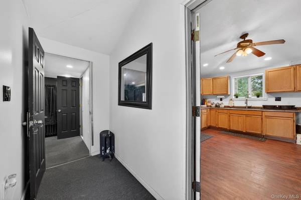 50 Schneider AVE, Highland Falls, NY 10928