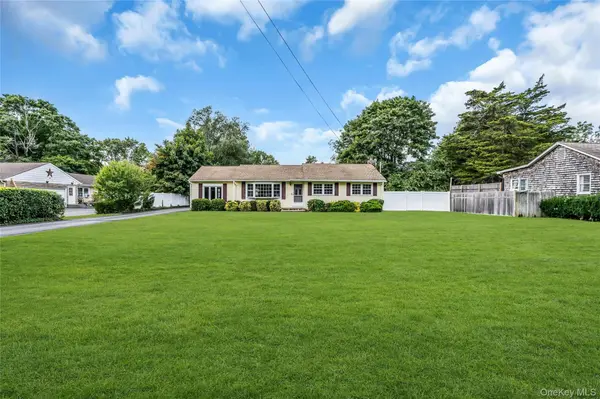 168 Cambon AVE, Saint James, NY 11780