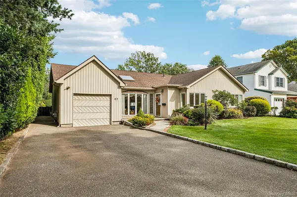 37 Linden ST, Garden City, NY 11530