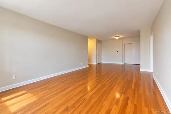 2750 Johnson AVE #6J, Bronx, NY 10463
