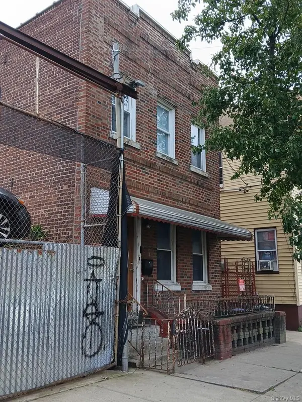 14814 97th AVE, Jamaica, NY 11435