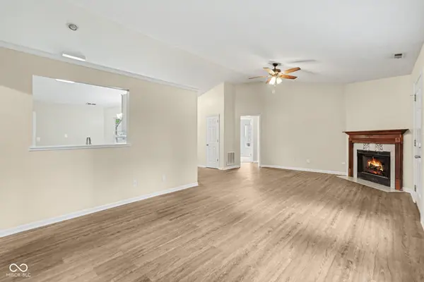 6630 Sparrowood DR, Indianapolis, IN 46236