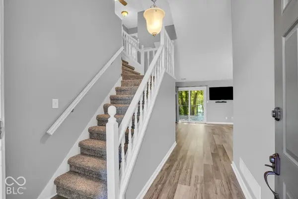 5690 Crystal Bay West DR, Plainfield, IN 46168