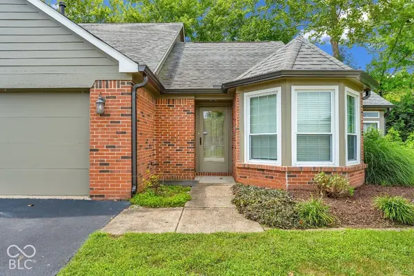 5690 Crystal Bay West DR, Plainfield, IN 46168