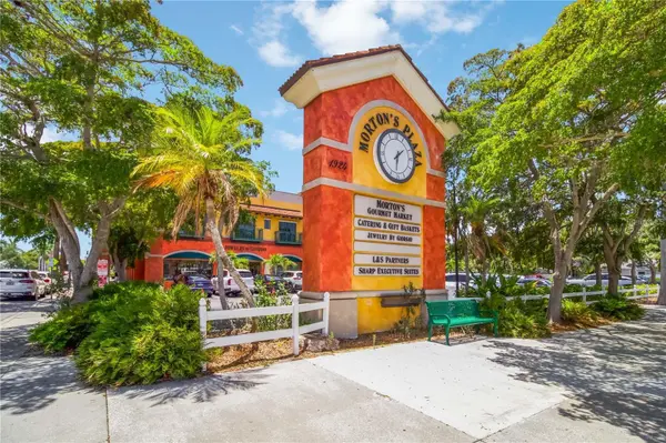 2125 DATURA ST, Sarasota, FL 34239