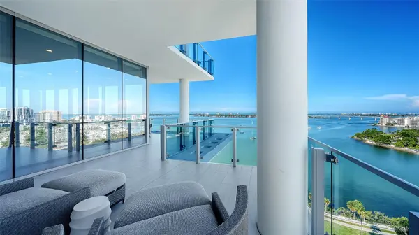 605 S GULFSTREAM AVE #13, Sarasota, FL 34236