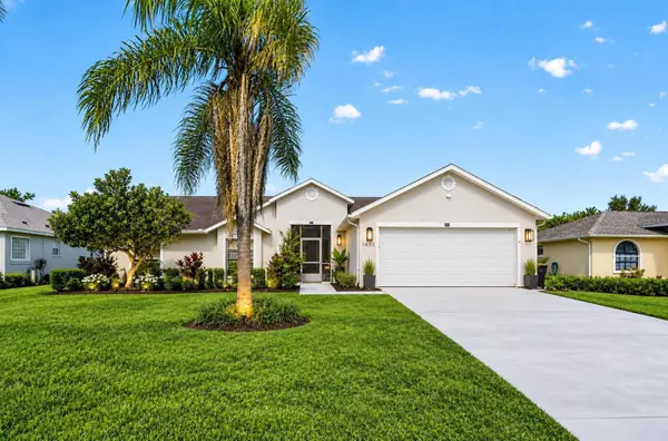 1632 CAINS AVE NW, Palm Bay, FL 32907