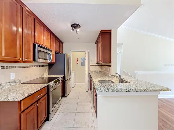 6512 SWISSCO DR #1422, Orlando, FL 32822