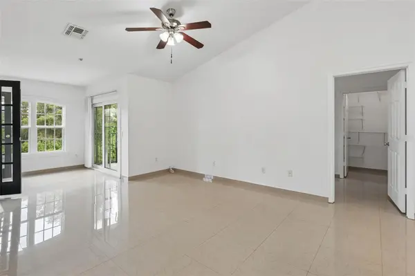 6530 SWISSCO DR #1122, Orlando, FL 32822