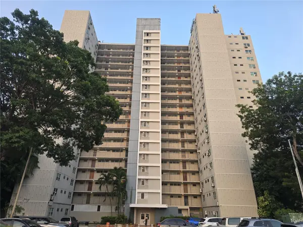 Calle Modesta CONDOMINIO GOLDEN VIEW PLAZA #503, San Juan, PR 00924