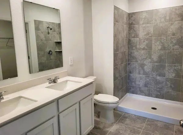 5010 WORCHESTER DR, Kissimmee, FL 34746