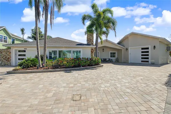 3905 FONTAINEBLEAU DR, Tampa, FL 33634