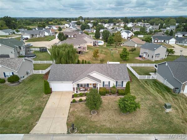 511 Glen Eagle DR, Troy, MO 63379