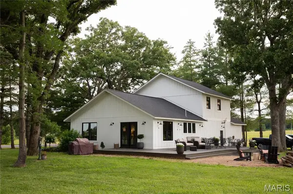 15751 State Route F, Rolla, MO 65401