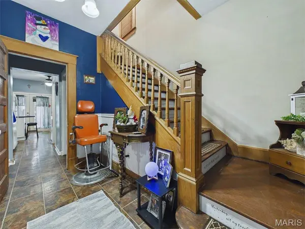 518 W Pearl ST, Jerseyville, IL 62052