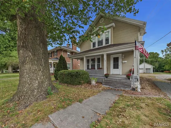 518 W Pearl ST, Jerseyville, IL 62052