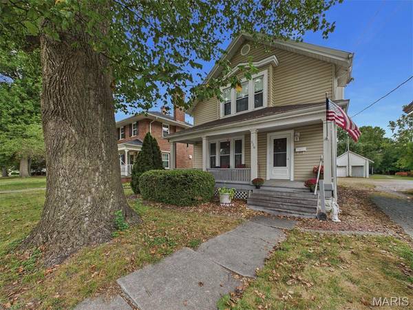 518 W Pearl ST, Jerseyville, IL 62052