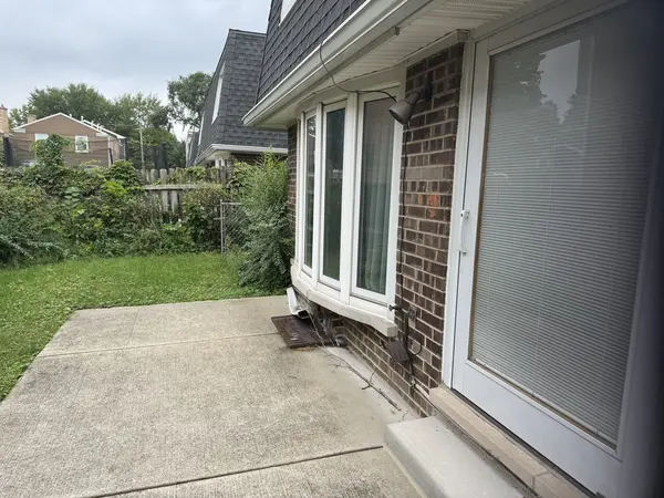 2856 W TOUHY AVE #H, Chicago, IL 60645