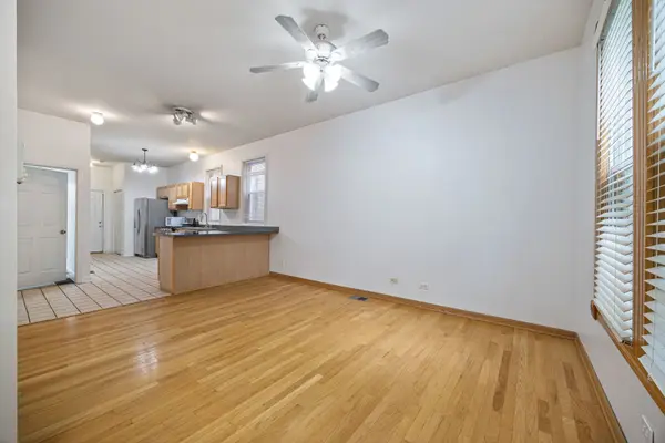 1730 W Fletcher ST #1, Chicago, IL 60657