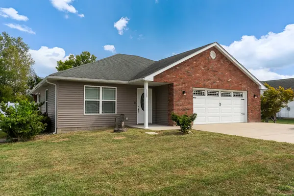 1505 Dew Drop DR, Marion, IL 62959