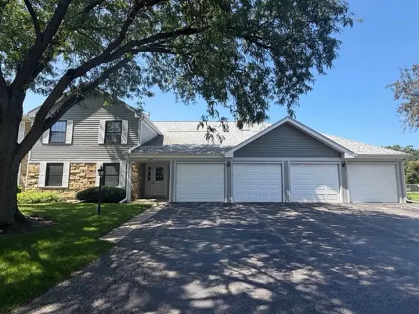 1544 Springview CT #1-3-12-R-C-2, Wheeling, IL 60090
