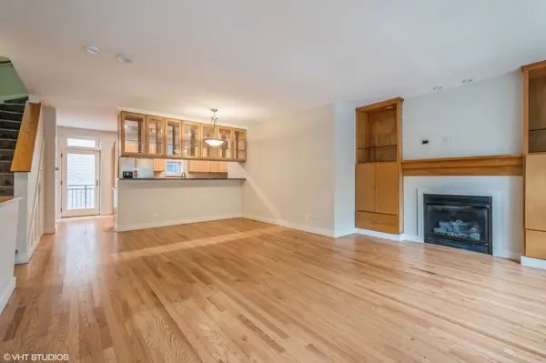 7209 N Oakley AVE, Chicago, IL 60645