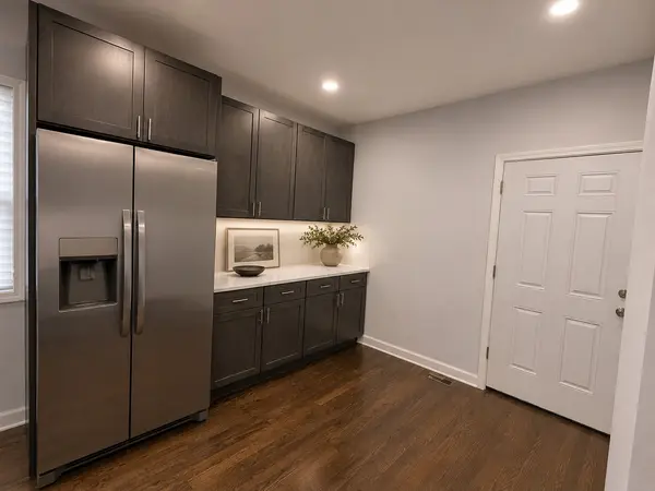 1059 N Lorel AVE, Chicago, IL 60651