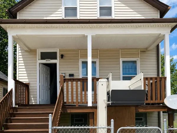 2848 E 79th ST, Chicago, IL 60649