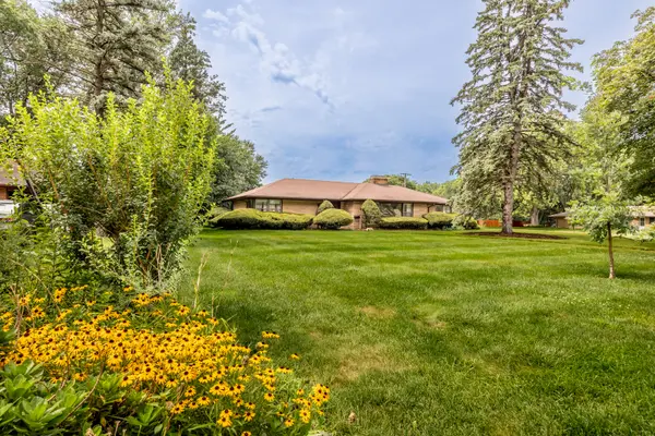 254 Wing Park BLVD, Elgin, IL 60123