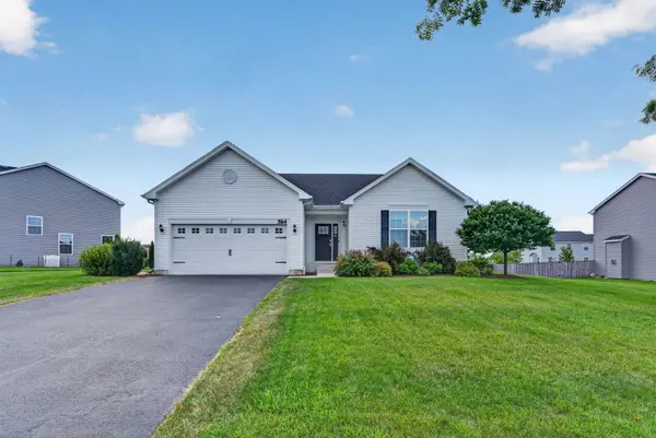 584 Manchester LN, Yorkville, IL 60560